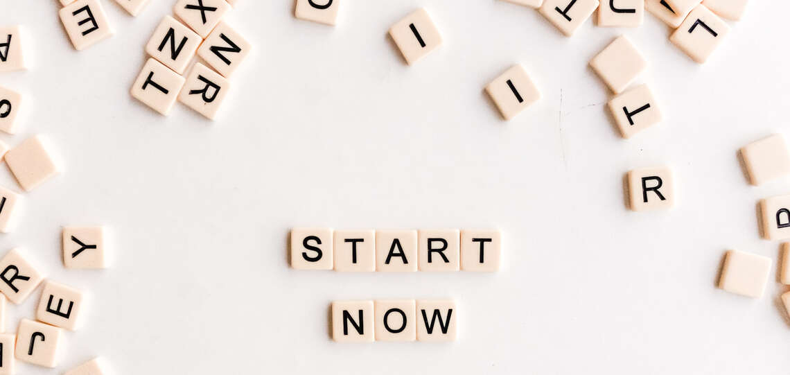 Scrabble-Steine: Start now Scrabble-Steine: Start now