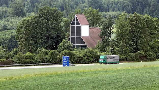 Autobahnkirche in Adelsried