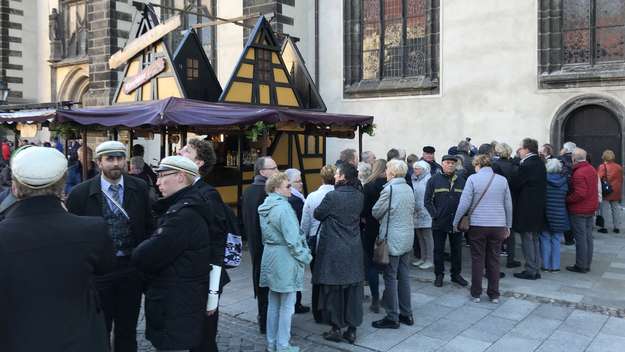 Historisches Marktreiben zum Reformationstag in der Altstadt von Wittenberg