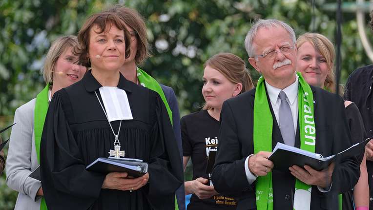 Annette Kurschus, stellvertretende EKD-Ratsvorsitzende, und Hans Leyendecker, Deutscher Evangelischer Kirchentag Präsident