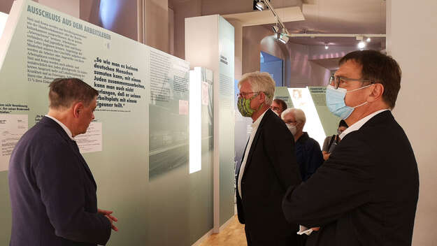 Dokumentations- und Kulturzentrum Deutscher Sinti und Roma in Heidelberg: Namen der deportierten Sinti und Roma
