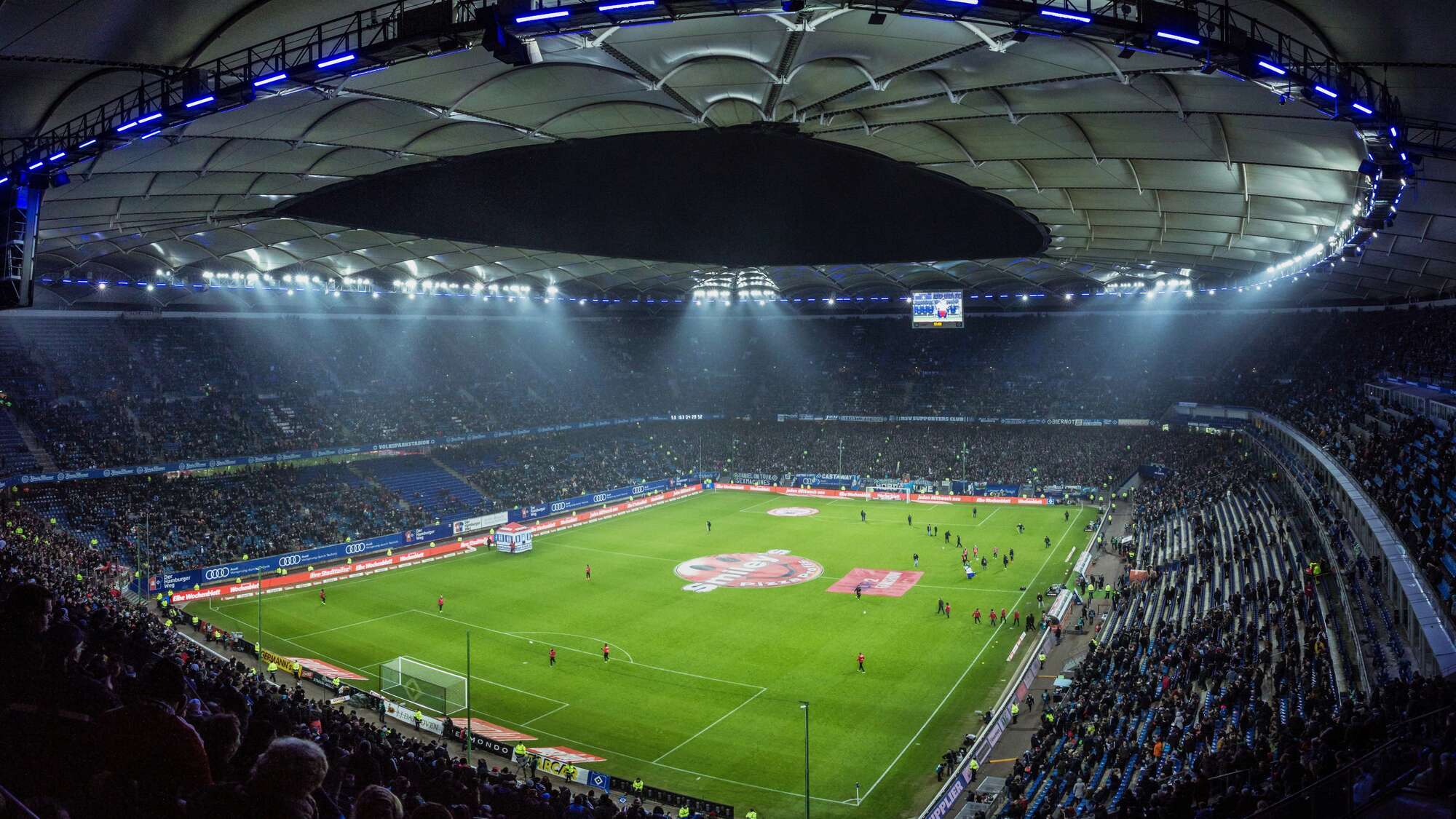 Symbolbild: Fußballstadion in Hamburg