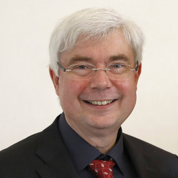 Dr. Bernd Kuschnerus