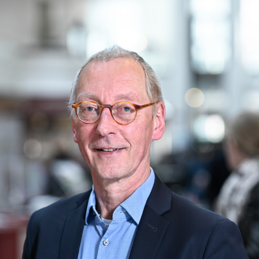 Prof. Dr. Uwe Becker