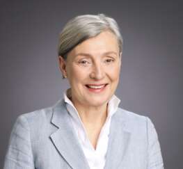 Dr. Ursula Schoen