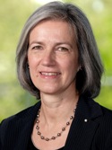 Dr. Isabel Schneider-Wölfinger